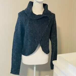 Tildon Sweater Shawl